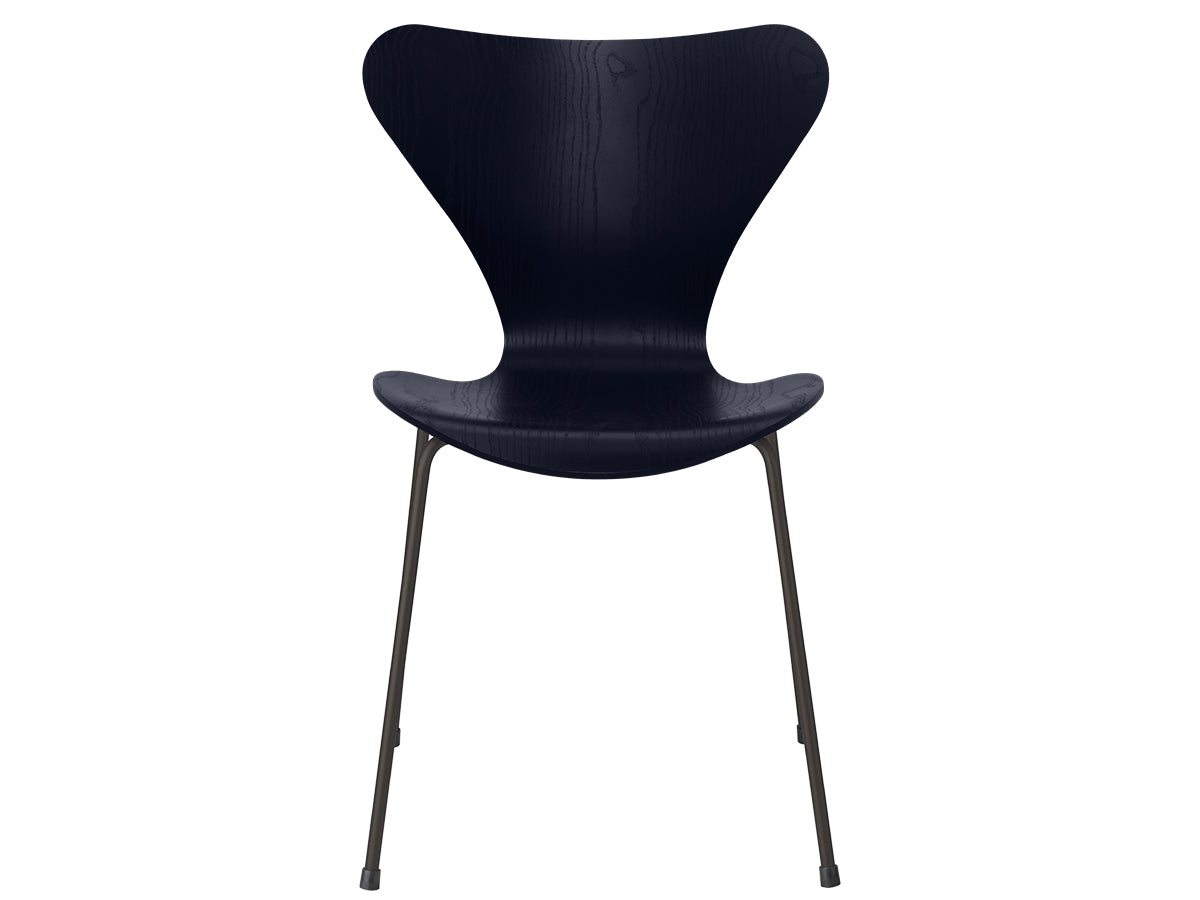 Fritz Hansen Series 7 Dining Chair - Coloured Ash/Warm Graphite Legs