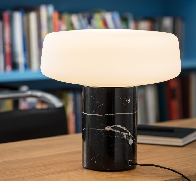 Terence Woodgate Solid Table Light - Nero Marquina Marble