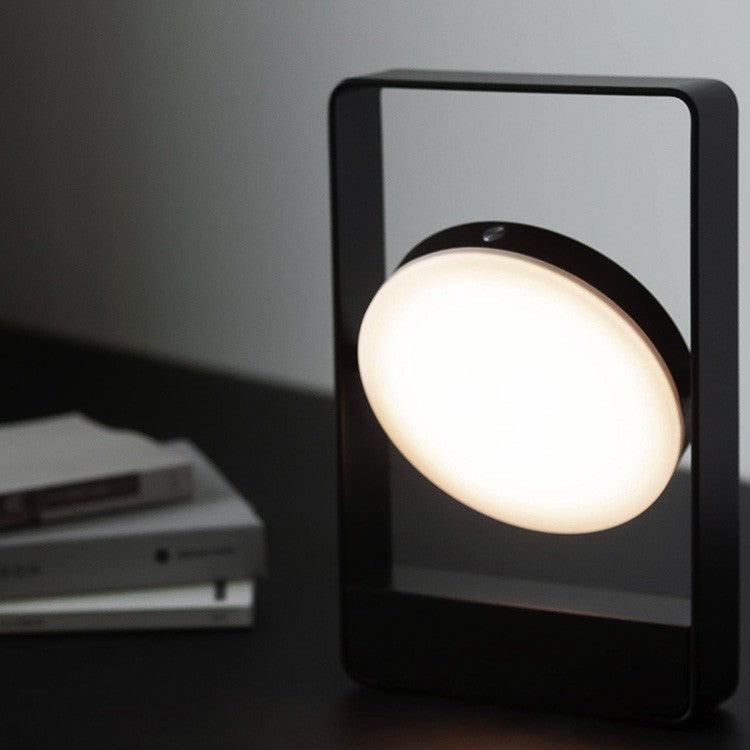 Case Mouro Lamp