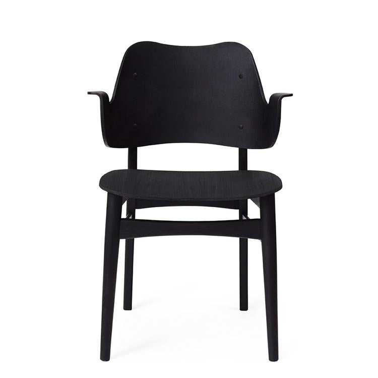 Warm Nordic Gesture Dining Chair