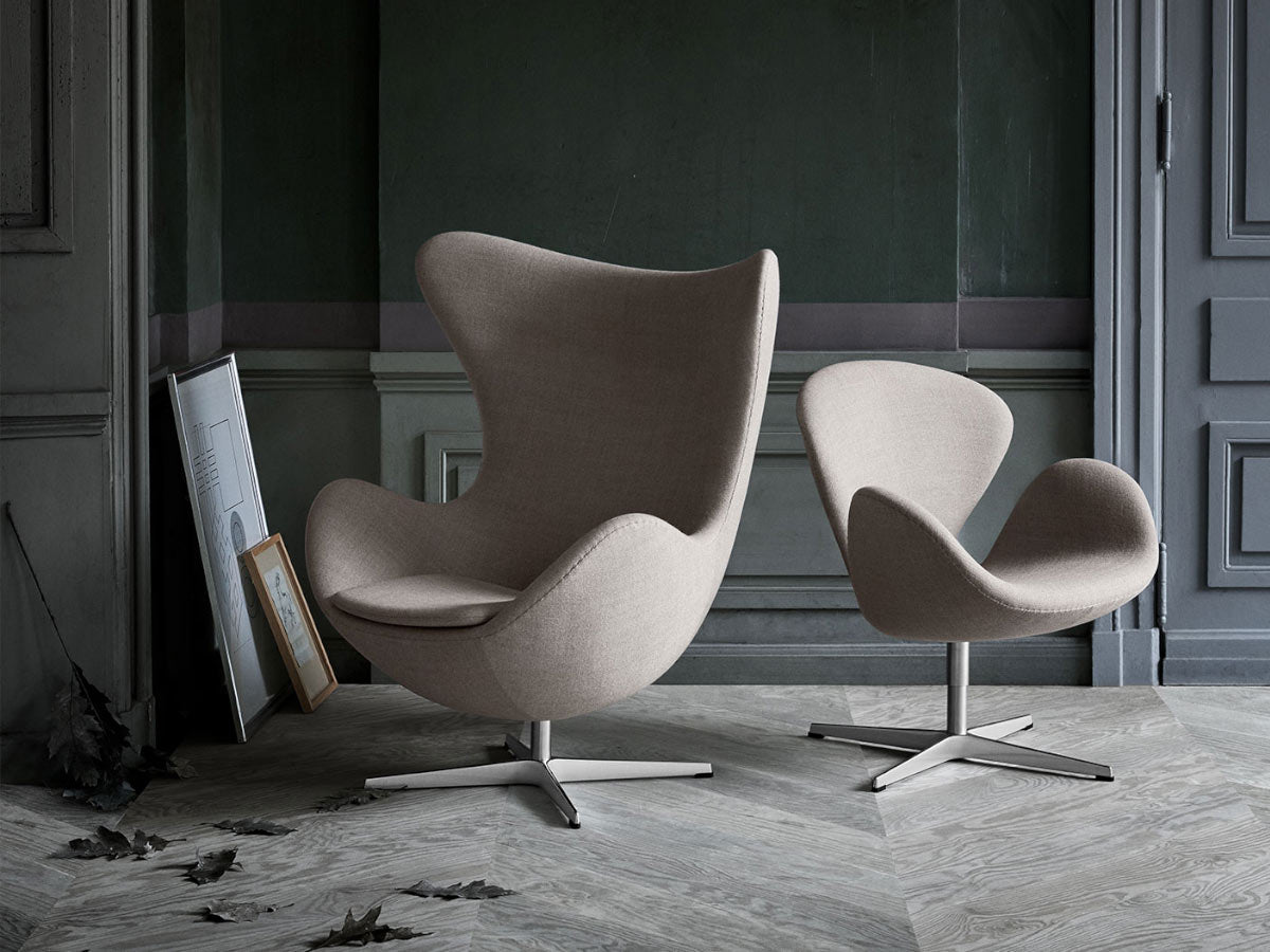 Fritz Hansen Egg Chair with Footstool