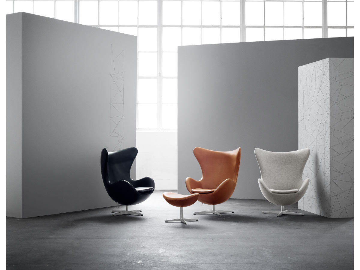 Fritz Hansen Egg Chair with Footstool