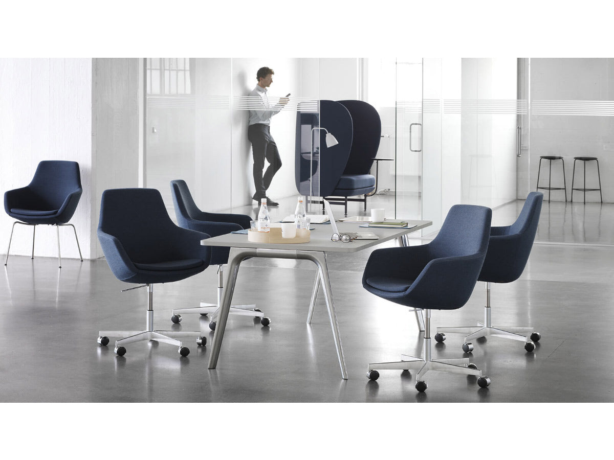 Fritz Hansen Little Giraffe Office Chair