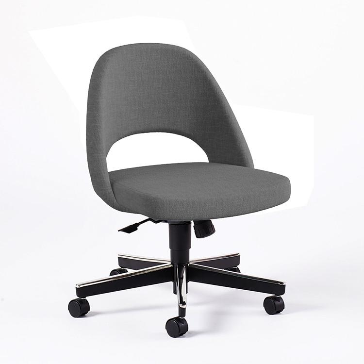 Knoll Saarinen Conference Swivel Chair