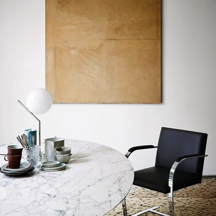 Knoll Saarinen Tulip Round Dining Table 137cm White Base