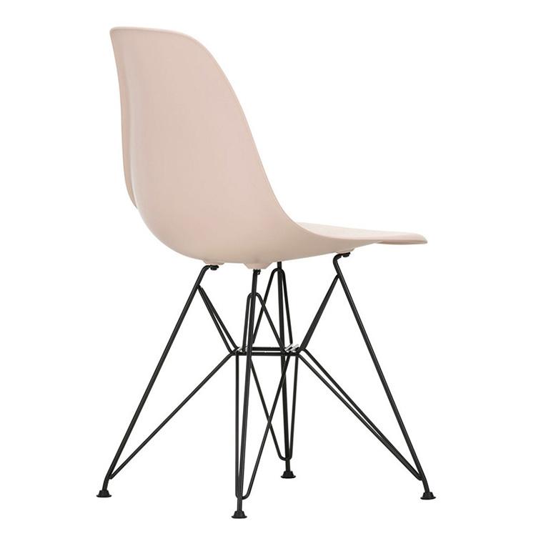 Vitra DSR Eames Plastic Chair